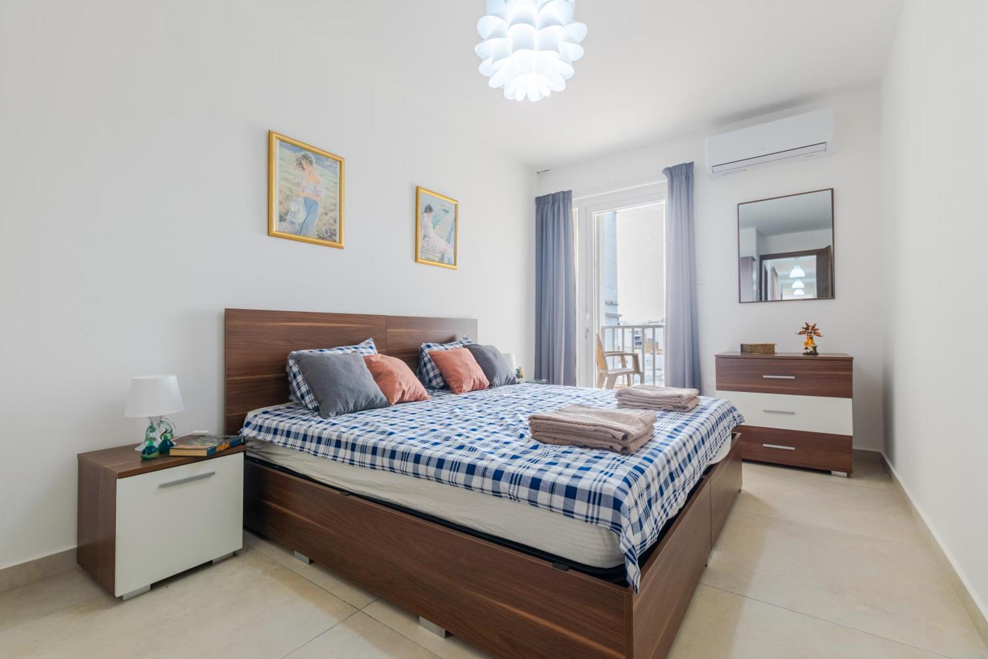 Spacious Brand New Apartment Hc Balcony 3 Bdr 2 Bth Bugibba St. Paul's Bay Exterior foto